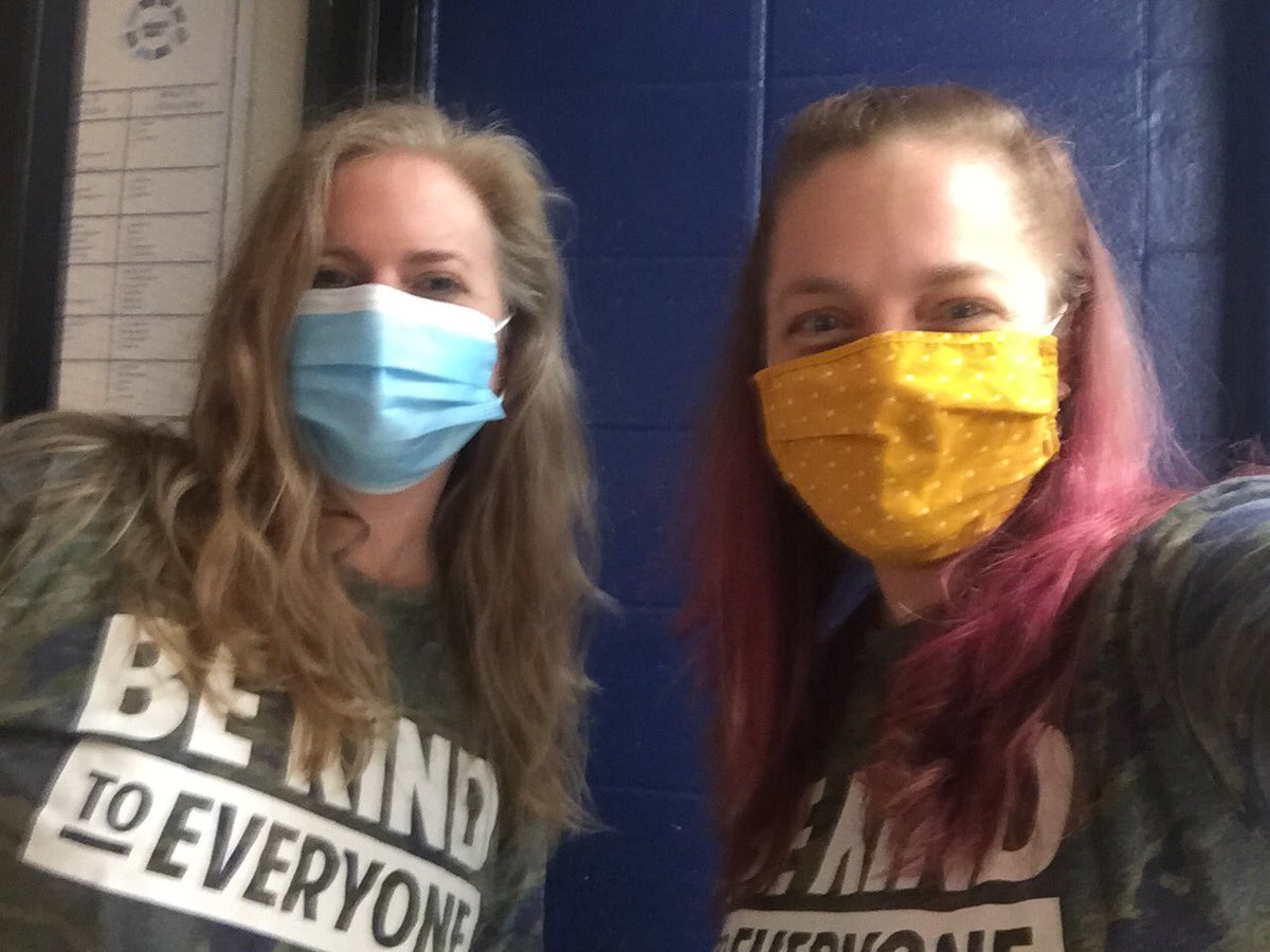 JennPariseau's tweet photo. Kindness is cool! WBMS is such a loving and supportive community!
@wbms_pta  lunch and gift card?! You spoil us!
@WBMSprincipal @hurstwbmsap @mgarnerwbms https://t.co/CJvmpxw8LH