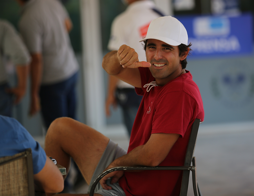 Ecuatorianos Diego Hidalgo, Gonzalo Escobar y Cayetano March, momentos en días previos a sus estrenos en el @challengye05 que inicia este lunes SIN ACCESO AL PÚBLICO. Campeón se lleva 80 pts #ATP PH @dinogarciany /SP https://t.co/HvbVo395G9
