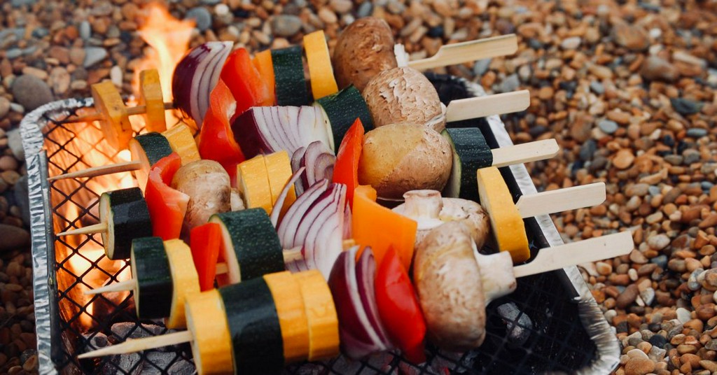 PopSci's tweet photo. Sixteen protein-packed veggie dishes to get you through any meat shortage https://t.co/PS86KJbYnm https://t.co/10sLx21zcZ