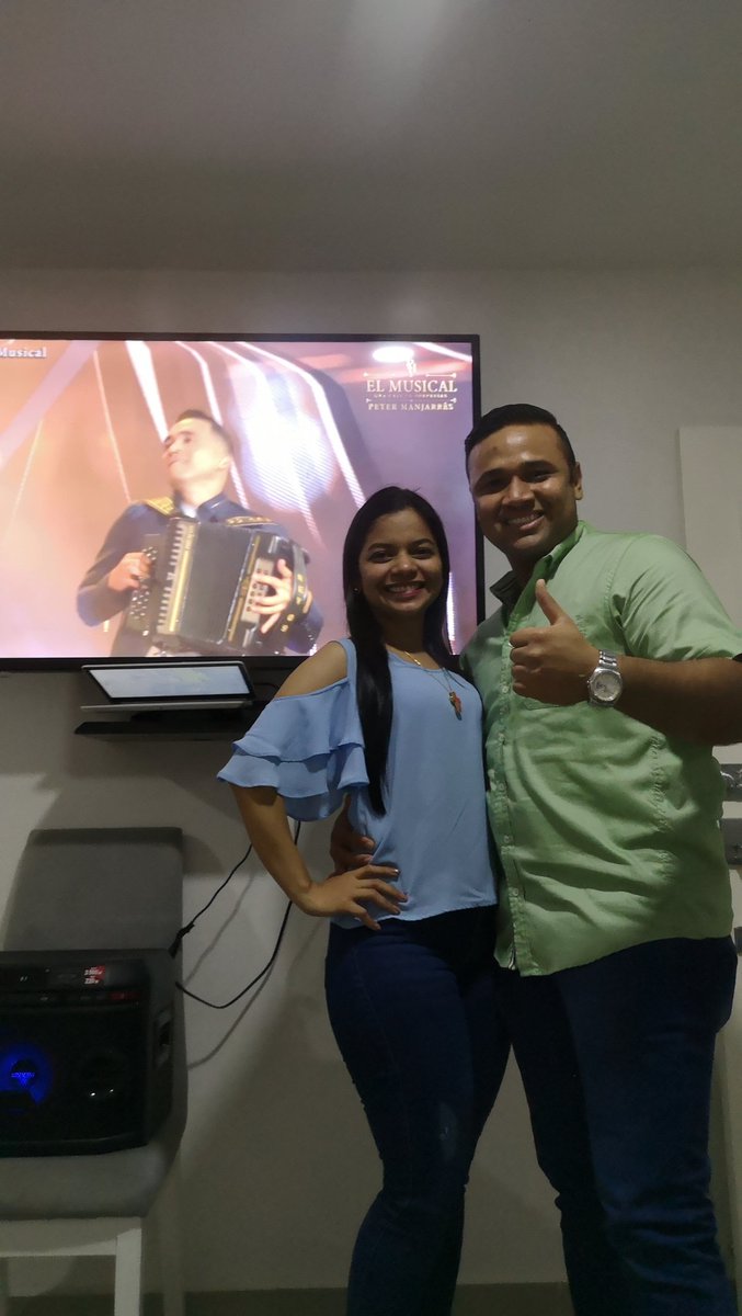 FideMarinC's tweet photo. @PeterManjarres #PeterElMusical @ChiquiMare https://t.co/cIVEWkdKFl