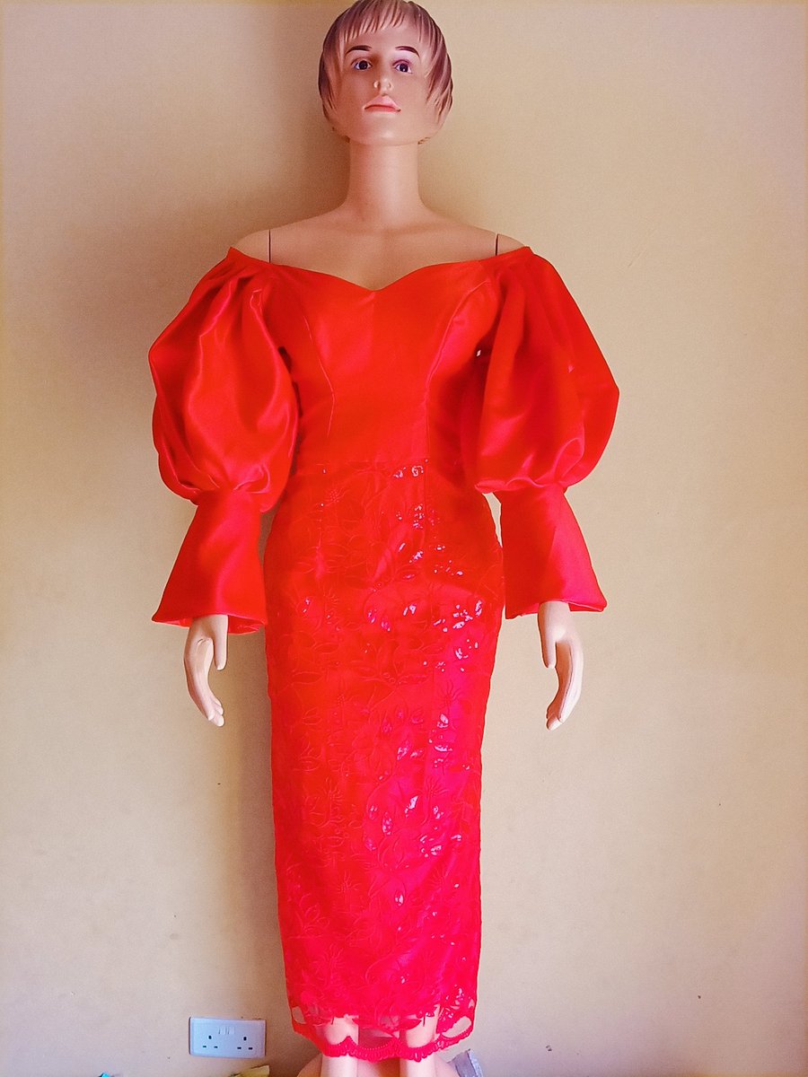 JoyJayEkanem's tweet photo. This is what has been taking my time..
Favourite hobby!
#talenteddesigner
#Jhayfashion
👗👗👗👗👗👗👗👗 https://t.co/bmW27qGAPZ