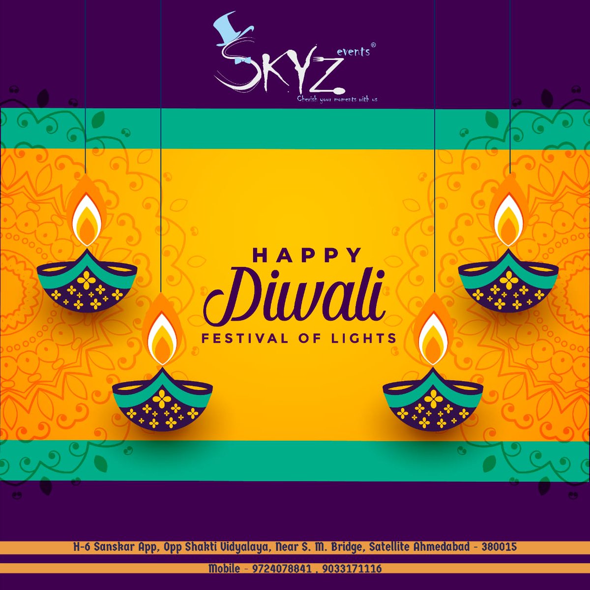 skyzevents's tweet photo. May the gleam of diyas enlighten your spirit and vanquish darkness from your life.

Happy Diwali 🎊

Skyz Events,
Rutvik Pandya
Ahmedabad

#दिवाली #HappyDeepavali #DiwaliCelebration2020 #HappyDiwali2020 #HappyDiwali https://t.co/09tBlcruy7