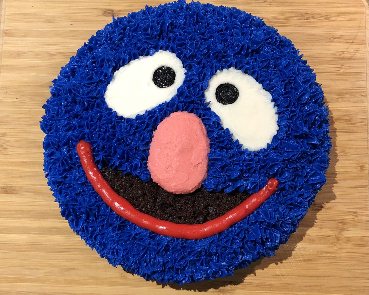 melinetweets's tweet photo. @Grover, we hope this does you tasty, tasty justice! #happysecondbirthdayclaire https://t.co/vOSaXCBgrR