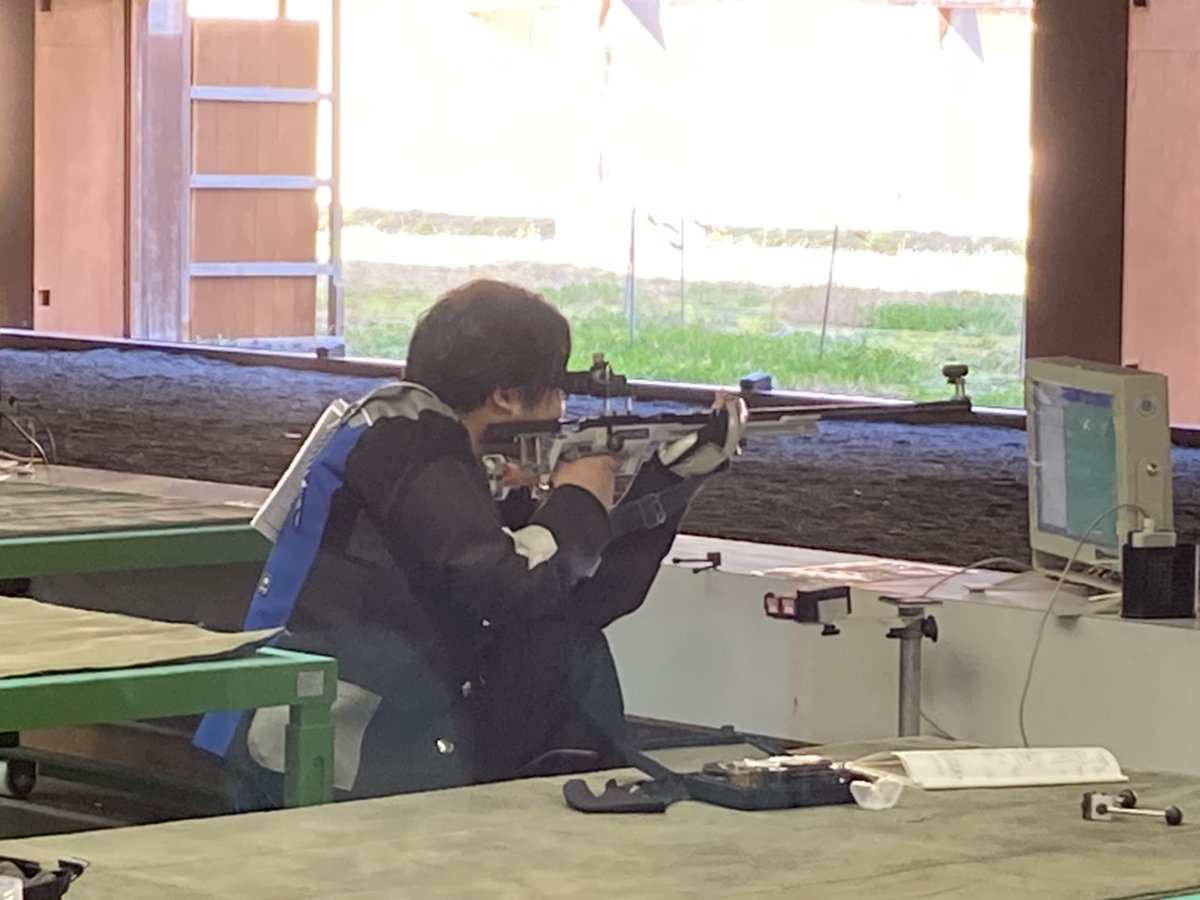 ネット用語、 ライフル射撃の競技用コート その他