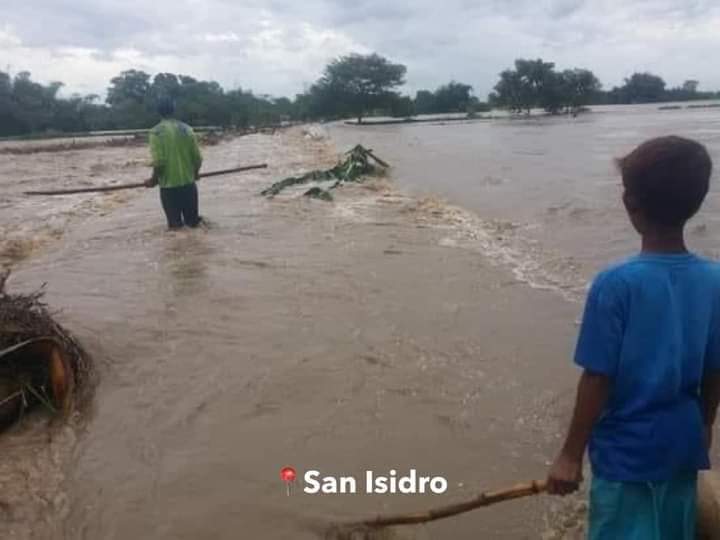 enyaj08's tweet photo. #PrayForCagayan #PrayforTuguegarao
#NeedRescuePh
#PrayForPhilippines
#911
#CagayanNeedsHelp
#IsabellaNeedsHelp
📷 grab from facebook https://t.co/4AMRq30aMA