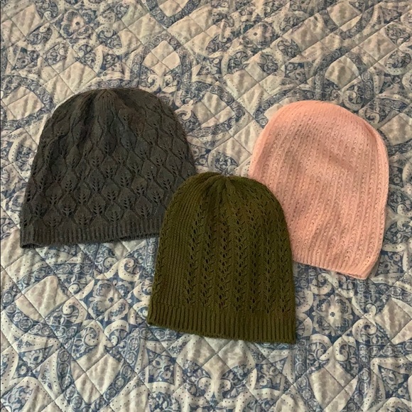 jaylynn451's tweet photo. So good I had to share! Check out all the items I'm loving on @Poshmarkapp #poshmark #fashion #style #shopmycloset #charlotterusse: https://t.co/3b2fdrF7NS https://t.co/5Gezs5IlVf