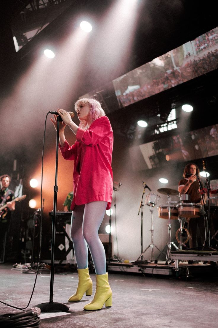 Hayley Williams as Debbie Harry a thread: