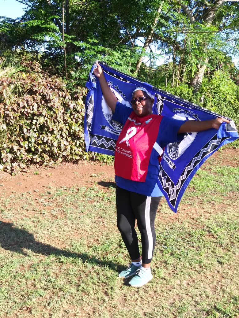 NerveEvents's tweet image. Today is the Durban Virtual Global Diabetes Walk... our walk has kicked off in Swaziland...
Thuli Mnisi  (white bandana) and Nosipho Dlamini in hat did just short of 10kms in  Simunye Swaziland this morning.... Big shout out to both of u from Durbs.💙