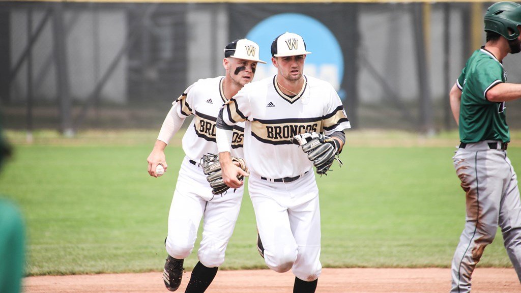 تويتر あまなつ على تويتر 73 フレズノ州立大 Ob アーロン ジャッジ ダグ フィスター ジャスティン ウィルソンなど 通算2641勝 歴代位 ベスト64入り35回と安定感のある大学 60 80年代はいずれも勝利数18位以上を記録 08年はcws出場8校中最低勝率 42 29