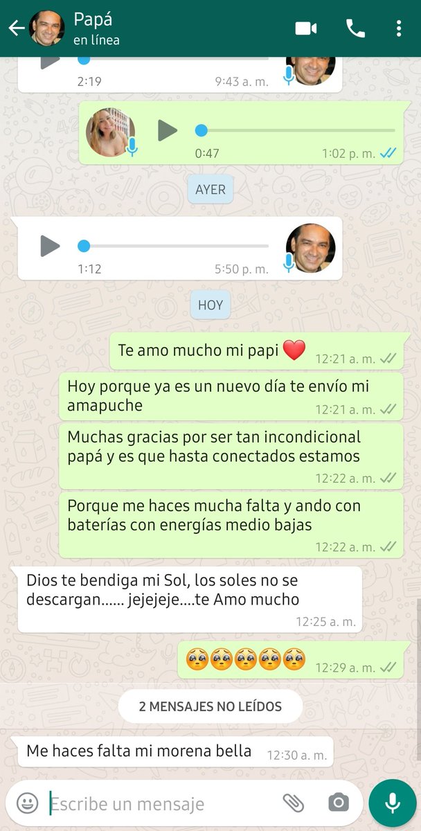 Aacolon8a's tweet photo. Imposible no AMAR TANTO ❤ Así es como recargo mis energías. 

Mi papi es un ser mágico y mi ser humano favorito del mundo y sus alrededores.

Gracias Diosito 🙏 te la comiste https://t.co/pp0zMWMWIn