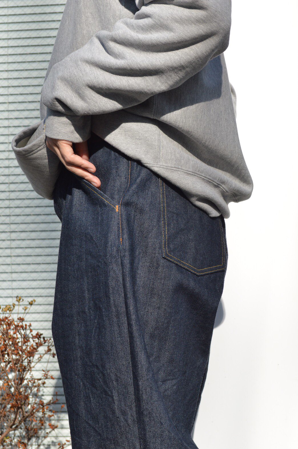 UNIVERSAL PRODUCTS. CANTON ワイド テーパード デニム 【公式通販】