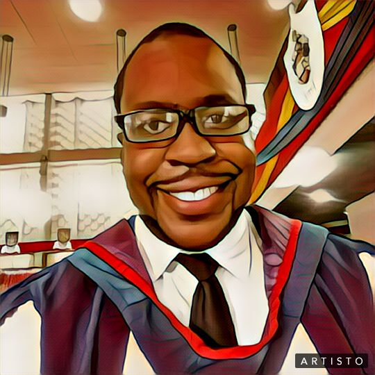 1kingjulz's tweet photo. Everything is slowly coming into place!!!
#gradpicday
#DAKM https://t.co/FlzbSYYkYI