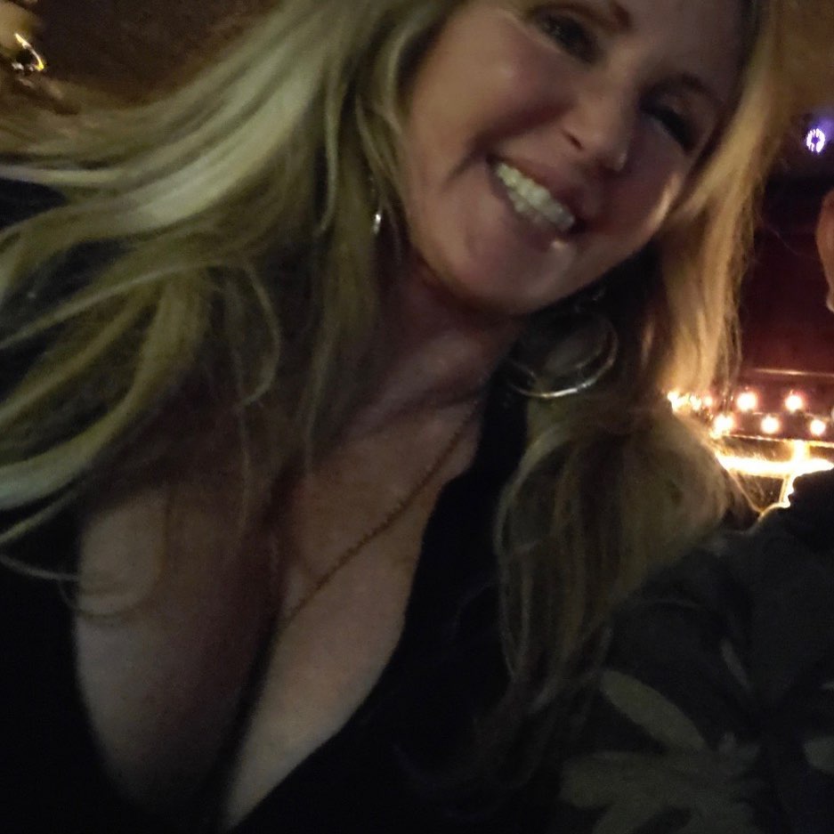 Enjoying the weekend with love❤️❤️❤️😘😘😘