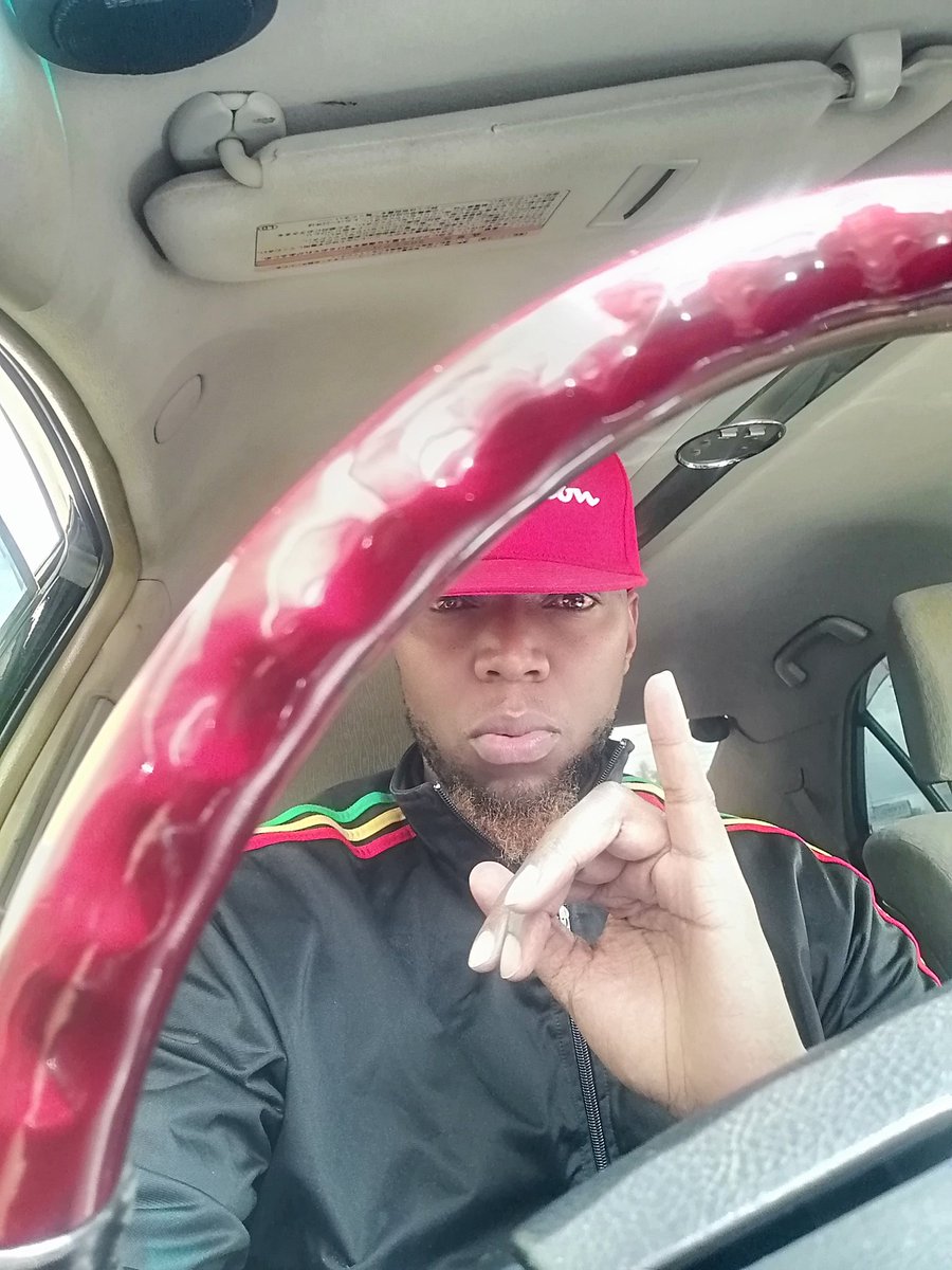 djflashkenya's tweet photo. #MsetoExtra now @RadioCitizenFM1pm pamoja na @mzaziwillytuva it's about #MsetoReggaeMixx https://t.co/qn8es24LuU