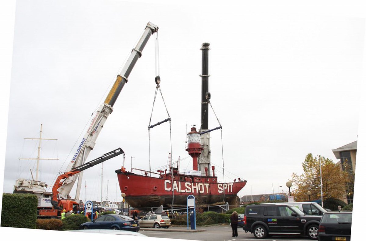 theCraneWorld's tweet photo. Baldwin’s Crane Hire, #CalshotSpit
#CranesInPics https://t.co/RHIKBBlVUi