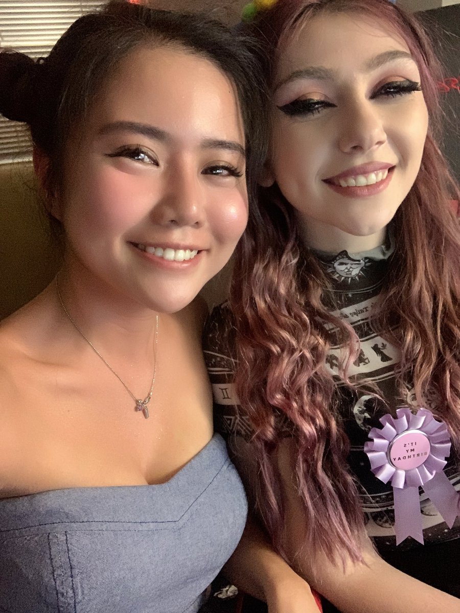 JustaMinx and Kiaraakitty's height : r/clipclub