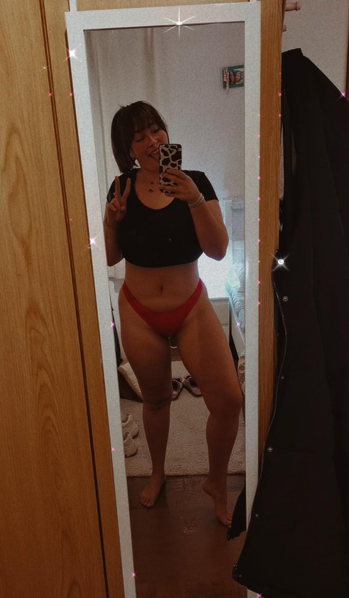 Almu_Doval's tweet photo. He adelgazado un montón en 2 meses y de vd que hacía tiempo que no estaba tan agusto con mi cuerpo https://t.co/aMSCV2a4fF