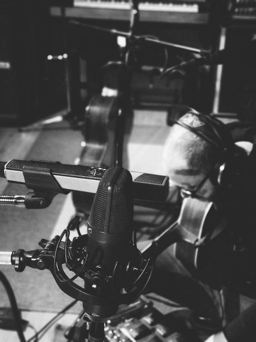 SonnyLanegan's tweet photo. #whitepulp #studiosession https://t.co/eqdlIPRedU