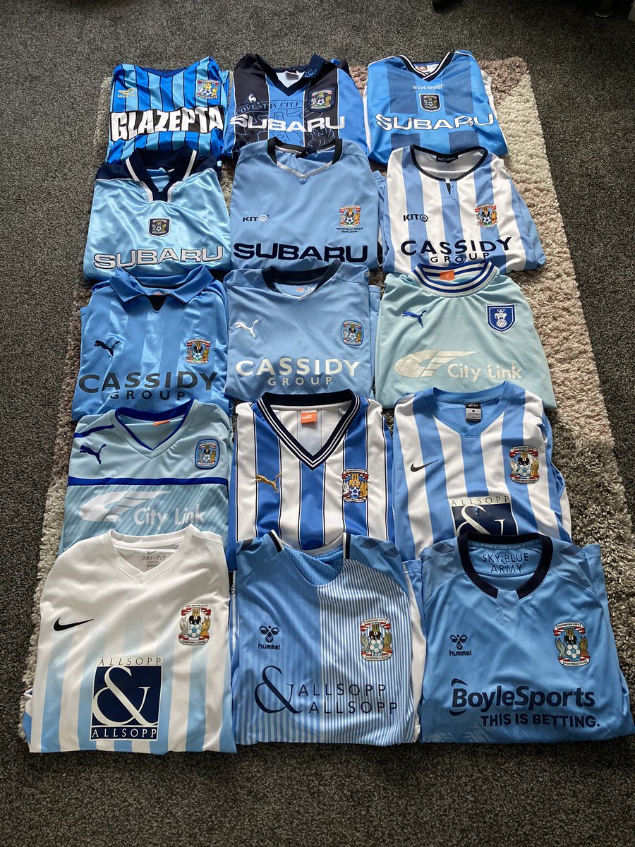 THREAD Today is  #WorldDiabetesDay, so I’m putting my own spin on their  #nailingdiabetes challenge. Rather than painting my nails blue (I’m less than experienced in this area ), I’ve brought out all of the blue football shirts in my collection!  #alltogether