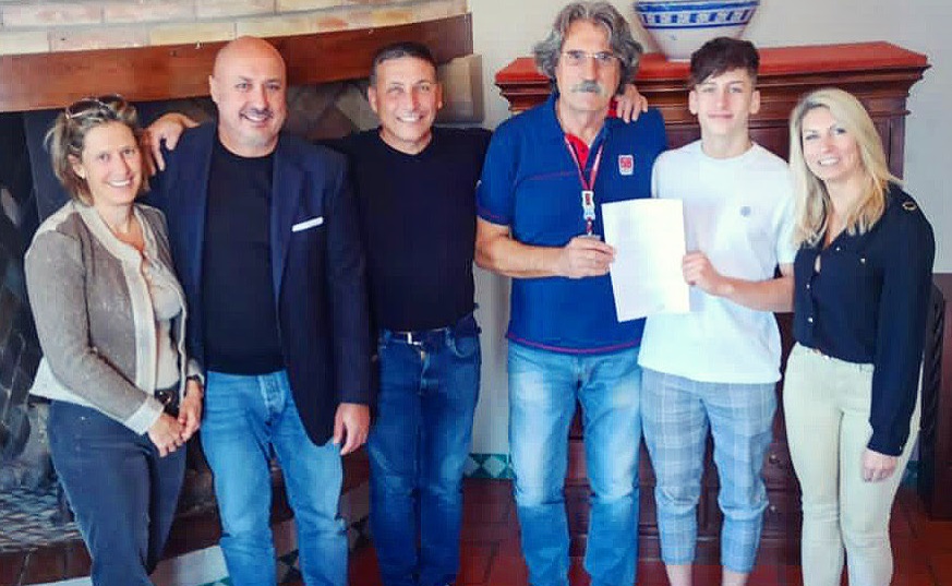 Mat Oxley tweet media