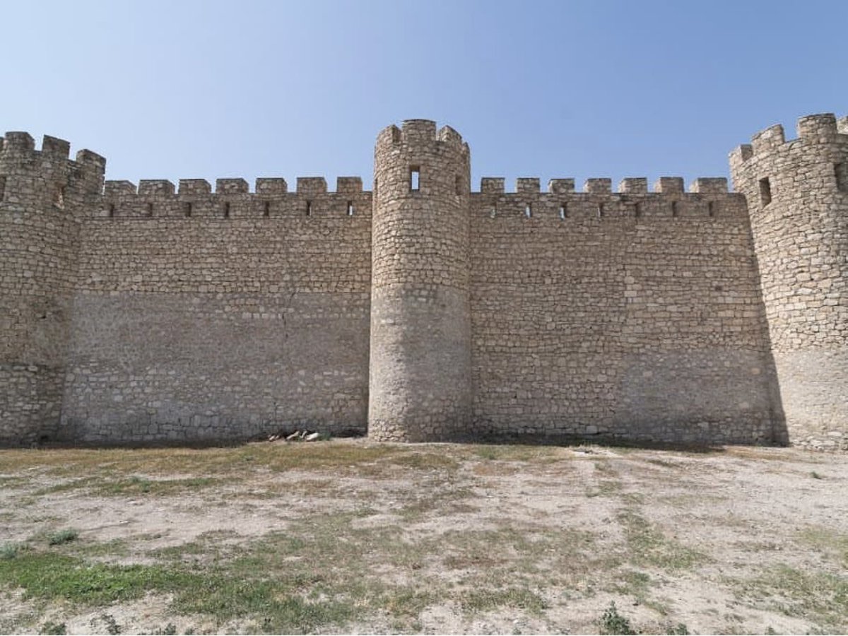 We understood everything. But hardly we could understand stoling of the exhibits from our museum in Aghdam?! It belongs to Azerbaijan!To whom u re going to “prove” urself with our archeological samples?😂#armeniansareliars #armeniansarevandals