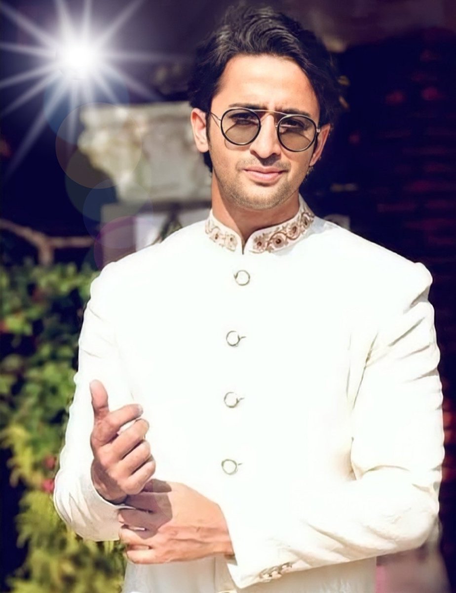 ~ ꜱɪʟᴠᴇʀ  #𝓢𝓱𝓪𝓱𝓮𝓮𝓻𝓢𝓱𝓮𝓲𝓴𝓱