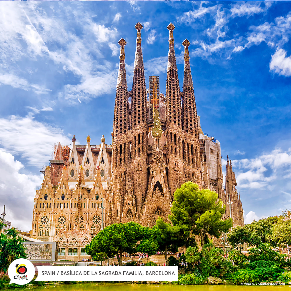 SpainInJapan's tweet image. バルセロナで建築を学んだ #ガウディ は、この町に多くの作品を残しました。バルセロナを彩るモデルニスモ様式の建物の中でも、彼の作品の存在感が際立っています😍

👉 buff.ly/3kpo9xR

#BackToSpain #SpainArt