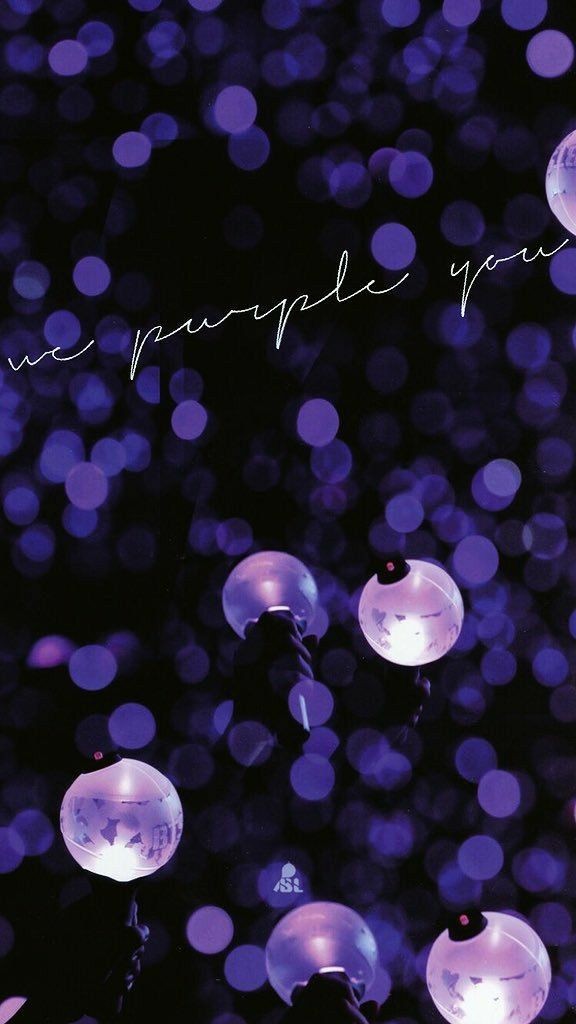 Utarirsdwnty's tweet photo. #IPurpleYouDay 
#WeThankYouTaehyung https://t.co/Gg2uJQ2T05