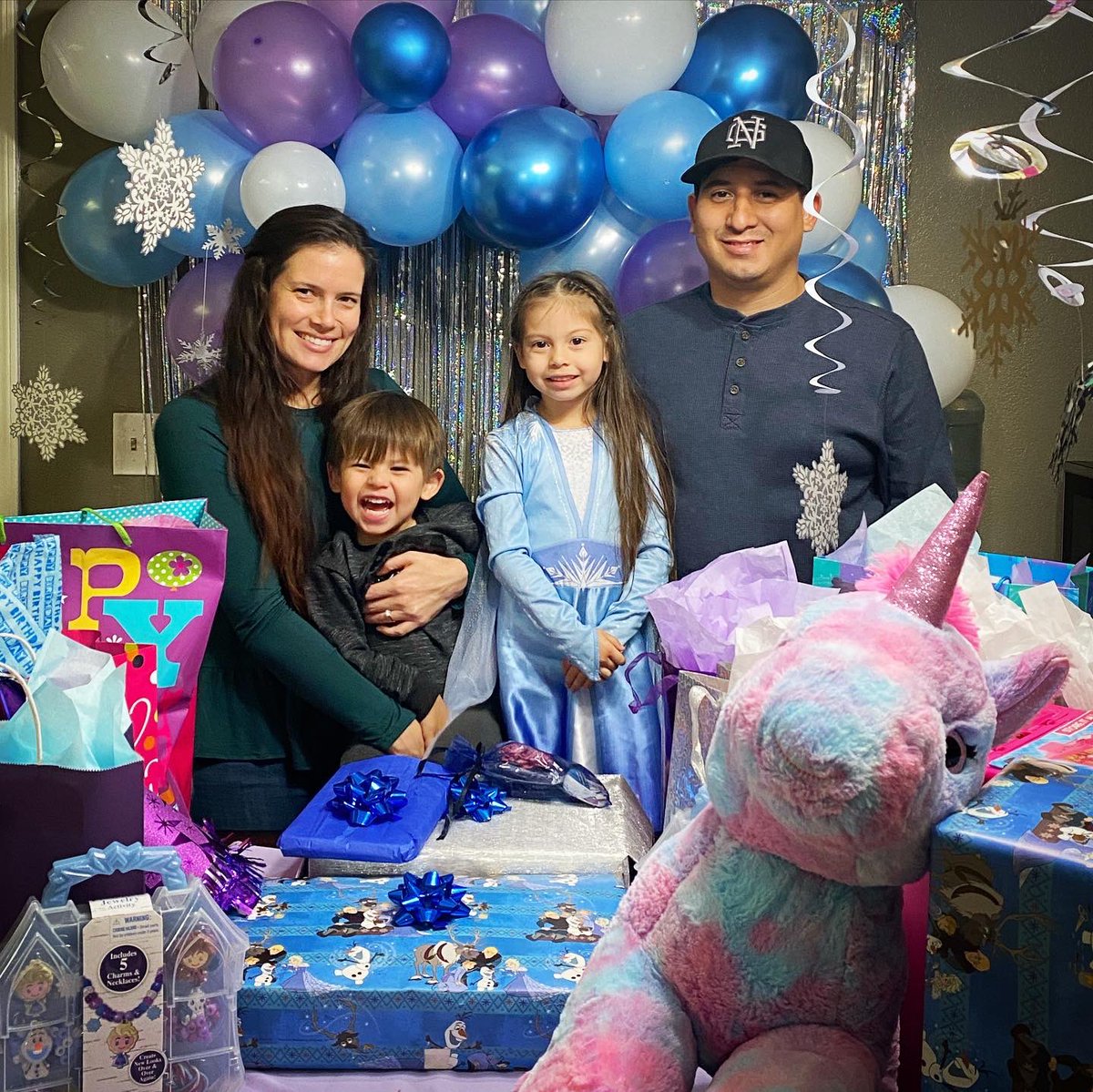 OhhSammmie's tweet photo. Happy 5th Birthday Chickies “kiki” we love you soo much &amp;you’ll always be our baby girl!! Even with all that sass, feistiness, stubbornness, you have such a pure, loving, &amp; kind heart! We’re so blessed to have you as our daughter! 🎂💜💙🤍😘#KamrynJoyce #KamrynJPerez #5YearsOld https://t.co/f8O5rRvlgX