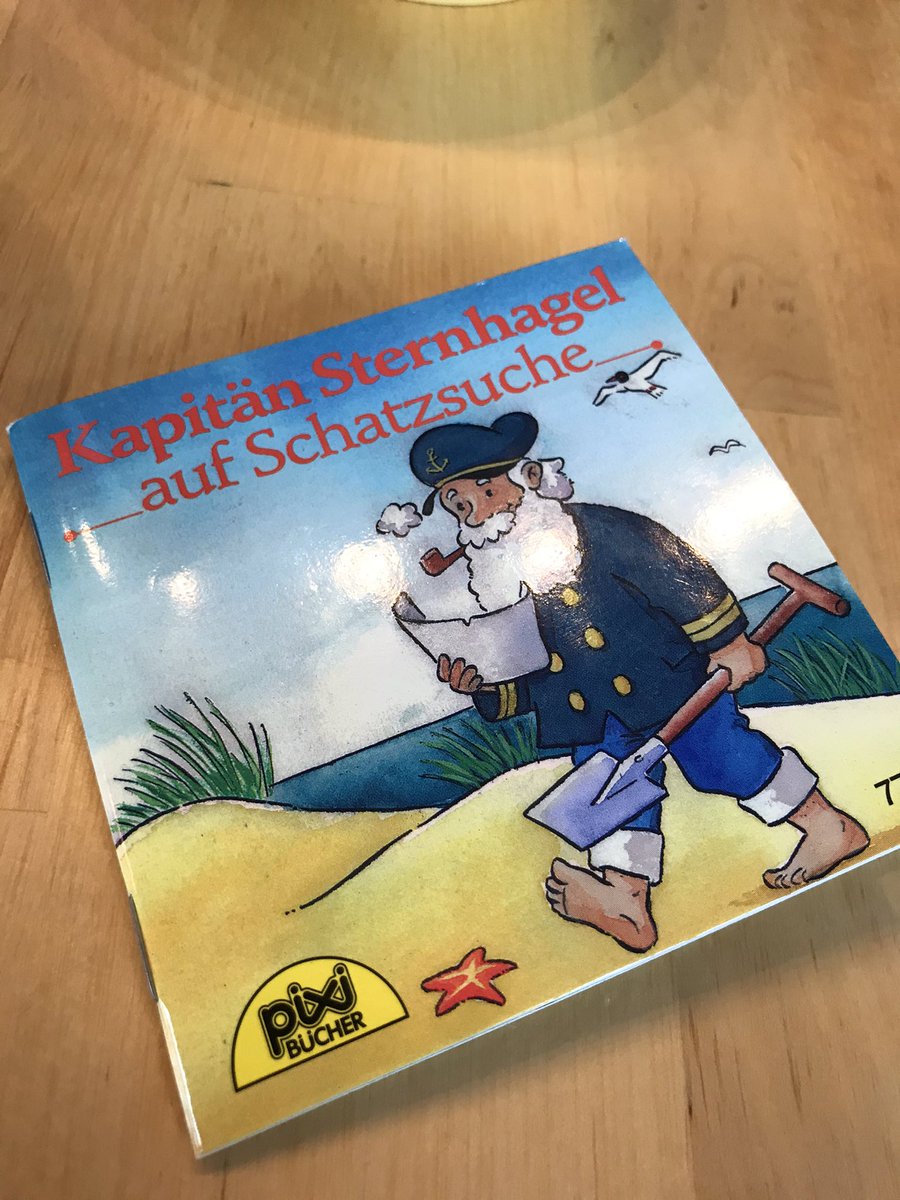 HenryEsche's tweet photo. Bester Name für einen Kapitän 😂 Wir mussten am Frühstückstisch herzlich lachen. Die Kids haben’s nicht verstanden :-) @carlsen_verlag #pixibücher https://t.co/O3mOJolRgw