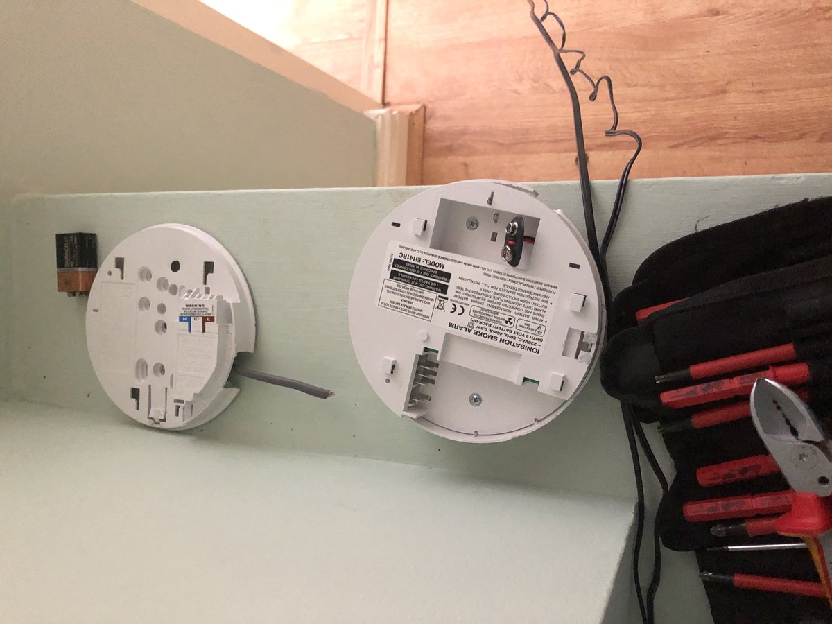 CityFireGlos's tweet photo. This is why, despite the pandemic, your fire equipment should continue to maintained at its regular schedule. Contaminated smoke sensor and vandalised smoke alarm (with cut live cable dangling) #firesafety #gloucester #worcester #cheltenham #cotswolds https://t.co/VsOxEDpNnu