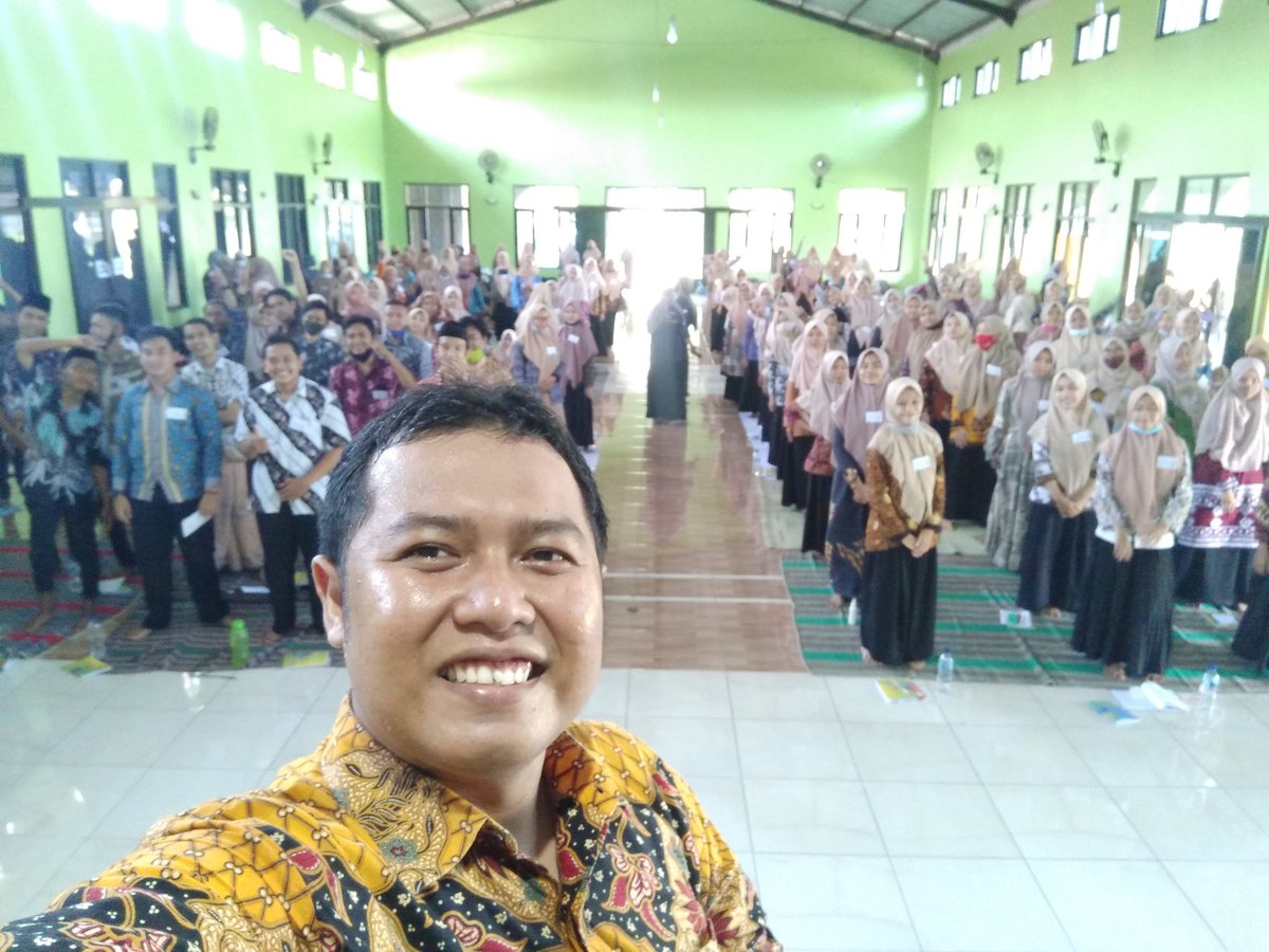 solicul's tweet photo. Wayahe....
#mapabapmii #pmii #pmiikudus #pmiisunankudus https://t.co/zPpfDUiDoD