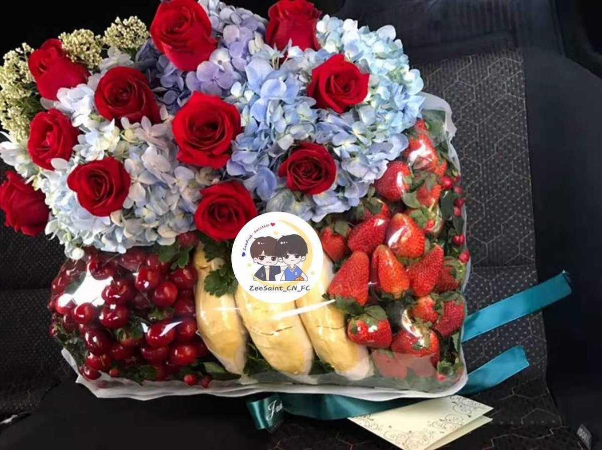zeesaint_cn's tweet photo. durian
cherries🍒
strawberry🍓
cake🍰x30
@Saint_sup 
@VoteforZaintSee Thank you for your help❤️💙
 #SOLOSAINT https://t.co/bBgZb0x1FP
