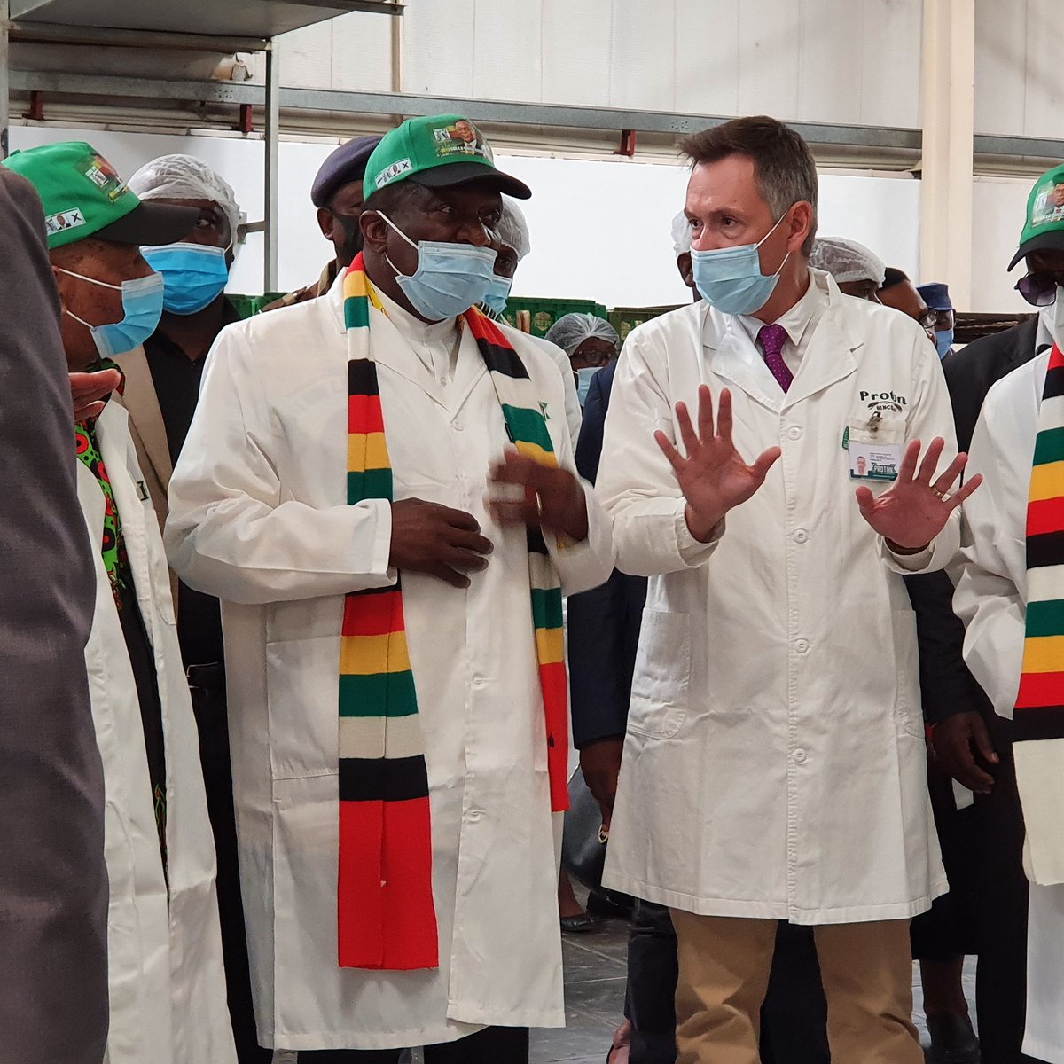 InfoMinZW's tweet photo. More sights from President @edmnangagwa's tour of Proton Bakery factory in Marondera #RealZimbabwe https://t.co/EimtnJznGr