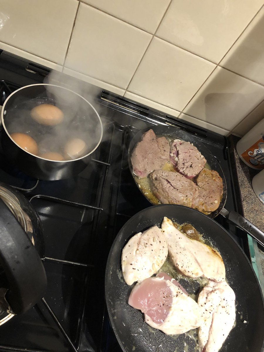SherylLancaster's tweet image. .... my lovely #mixedgrill curtesy of @HaffnersPies #localbutcher #topbutcher #topmincer @NeilSledding @markpate83  ... forgot to share with you last night... as I was having a fat #gin #fullpower  🙌👌xx