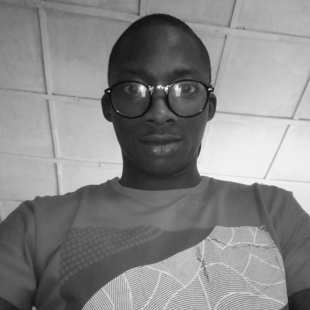 Kgom15's tweet photo. #NewProfilePic https://t.co/Ht5O4Pqxoq