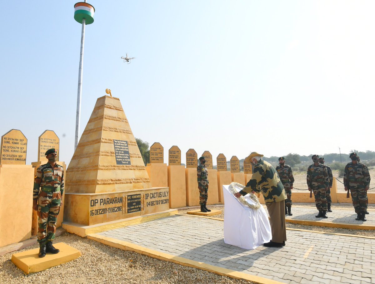 narendramodi's tweet photo. Laid a wreath at the war memorial at Longewala, Rajasthan. https://t.co/ULt7estyb2