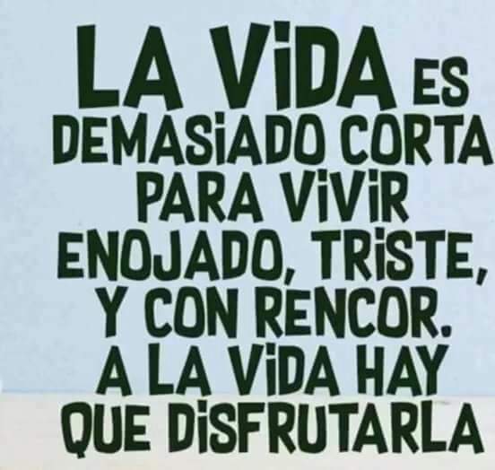 Patrici58275001's tweet photo. ** La vidaโค๏ธ es #cortaaa ... ** ๐ท๐บ๐ธ๐ฎ https://t.co/Z1BK1rhb6J