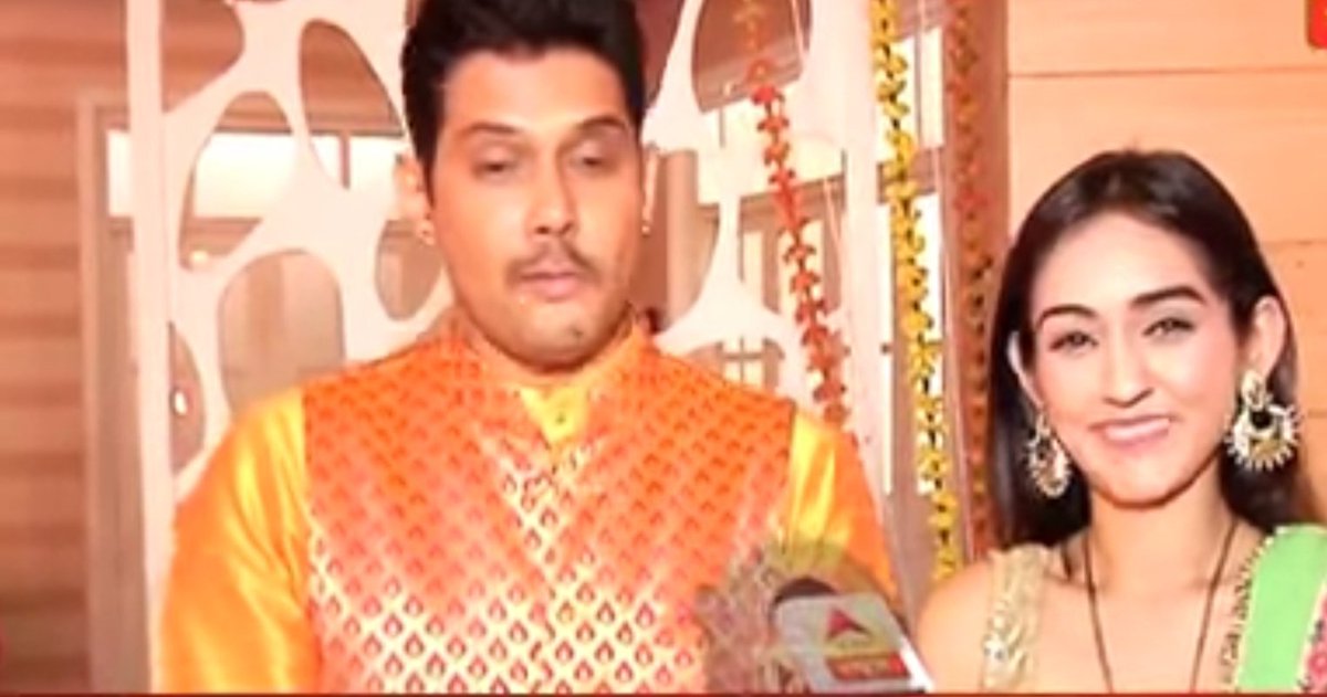 fctadh's tweet photo. #HappyDiwali everyone
#Dheera #TanAm #TanyaSharma #AmarUpadhyay #WeWantTanAmInSaathiya2 #HopeToSeeTanamTogetherAgain #SaathNibhanaSaathiya2 #wewantdheeraback #5yearsofDheera @2795_tani
@ColorsTV @StarPlus @sharmarashmi20 @ektarkapoor @TheAmarUpadhyay https://t.co/dtTfu8fnAh