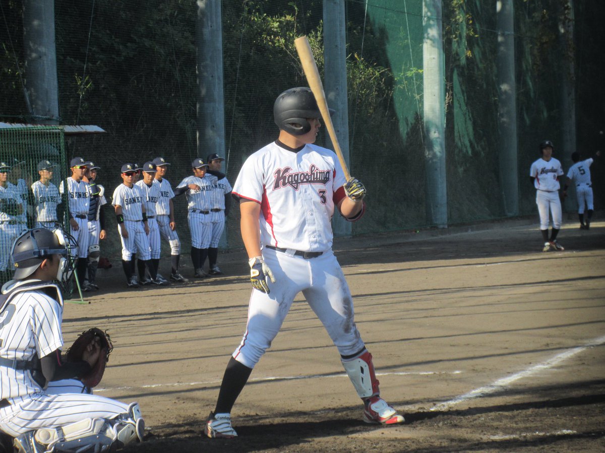 鹿児島大学硬式野球部 試合結果 11月14日 土 第9回 新人戦 九州大会 決勝トーナメント 1回戦 Vs宮崎産業経営 大学 久留米工業大学野球場 福岡 鹿 大 1 5 0 0 1 0 0 0 0 7 産経大 0 0 0