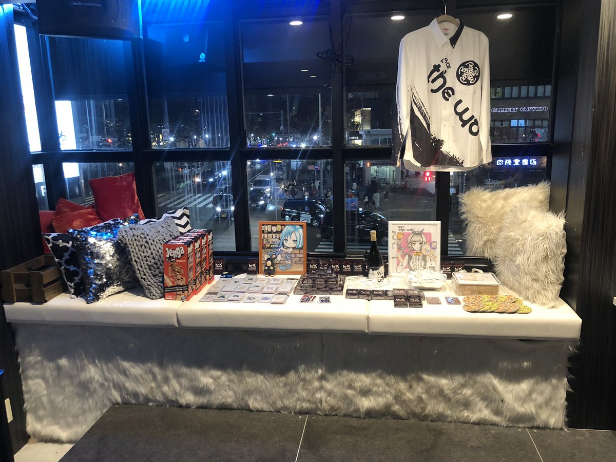 V_tekunoporika_'s tweet photo. 外軽く歩いたけど雰囲気めっちゃ良いし店内落ち着くしイイね(๑˃̵ᴗ˂̵) https://t.co/juwUcruHNT