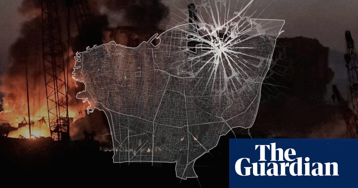 disorient_do's tweet photo. Vor gut 100 Tagen erschütterte eine massive Explosion #Beirut. Der @guardian und @Sowt haben Smartphone-Material der Betroffenen von der Detonation und danach zu einem multimedialen Zeitstrahl arrangiert. So eindrücklich, dass es kaum anzuschauen ist.
https://t.co/YDOjVsnpy1 https://t.co/TeBjhtwadR