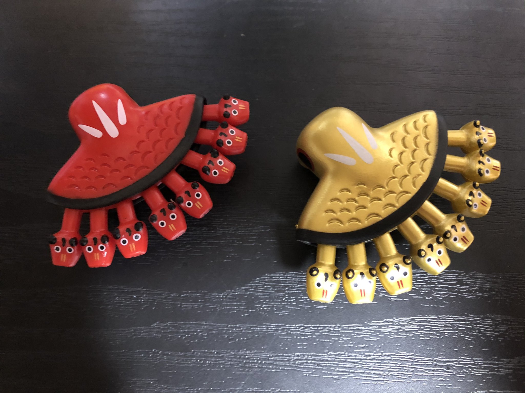 パステルオリーブ 「神獣ベコたち」激レア シークレット 銀 赤べこ