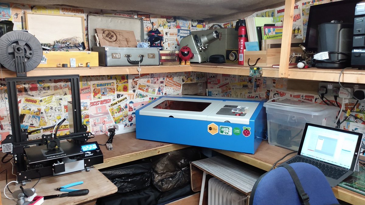 martinohanlon's tweet photo. It's all go in the shed this morning. All to make a custom door sign for my nephew.

#havingalovelytime https://t.co/QPB0l58UIu