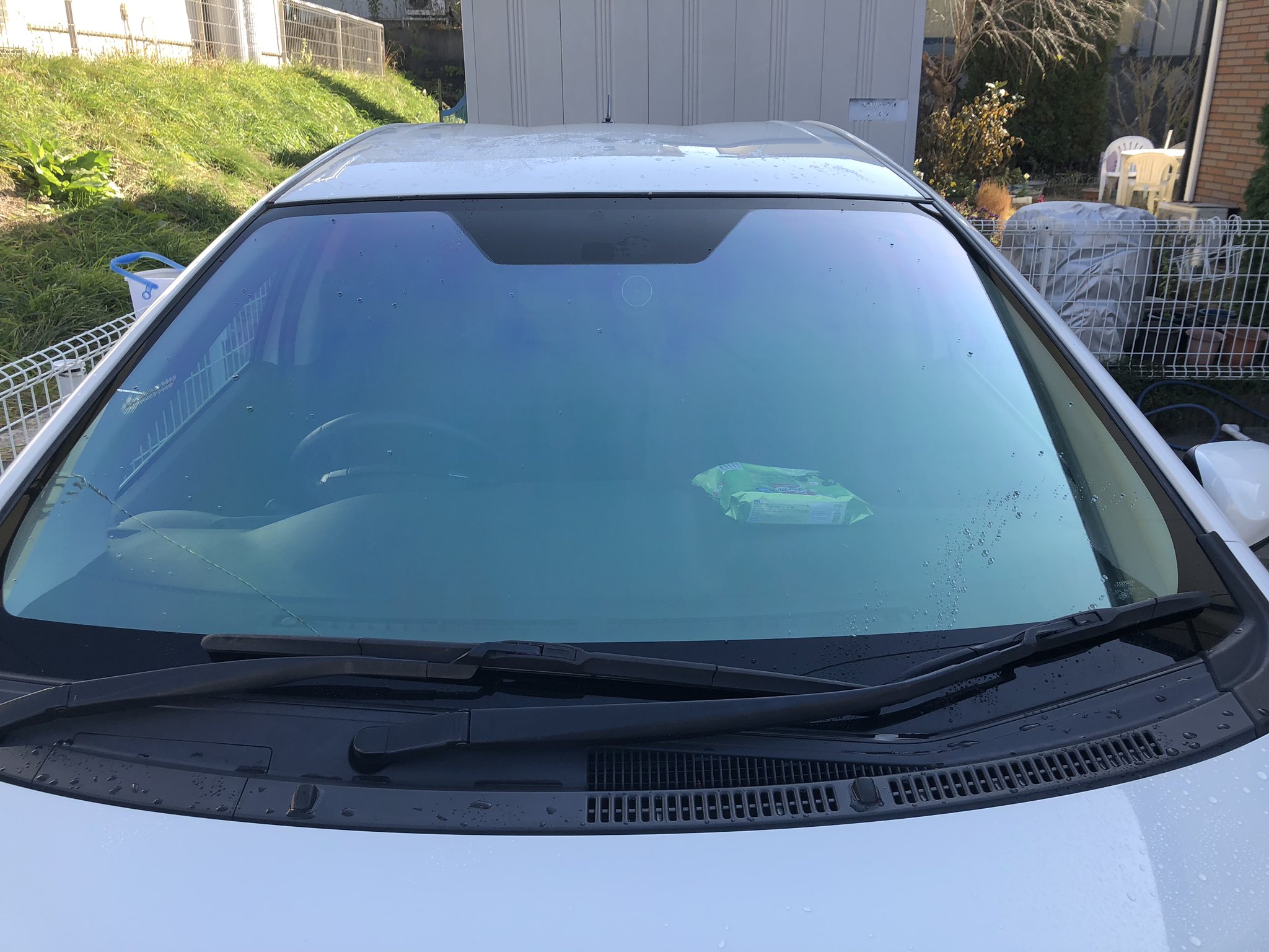 Twitter 上的 Next Vision N S Factory カーフィルム施工 販売 Ghost2からghost Neoに貼り替え たぶん フィルム位置による物だろうけど 想像してたのと違うからスライに近いうち貼り替えます グリーン ゴールド ブルー パープル発色のフィルムになります フィルム