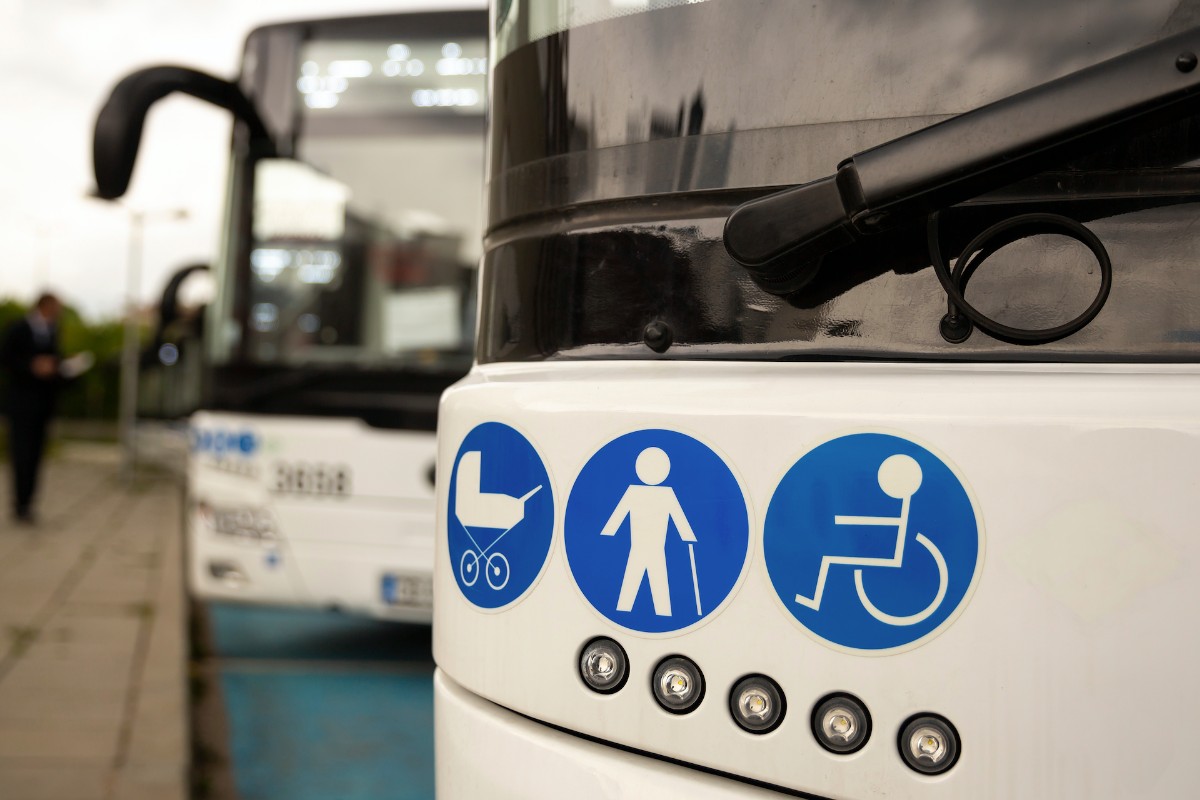 INEOS's tweet photo. Iroquois Falls Access Transit provides reliable transportation to vulnerable members of the local community near our site in Timmins.
INEOS Calabrian’s $5,000 donation will ensure the continuity of the charity’s services during particularly difficult times. #INEOSCommunityFund https://t.co/rgAakD5KfD