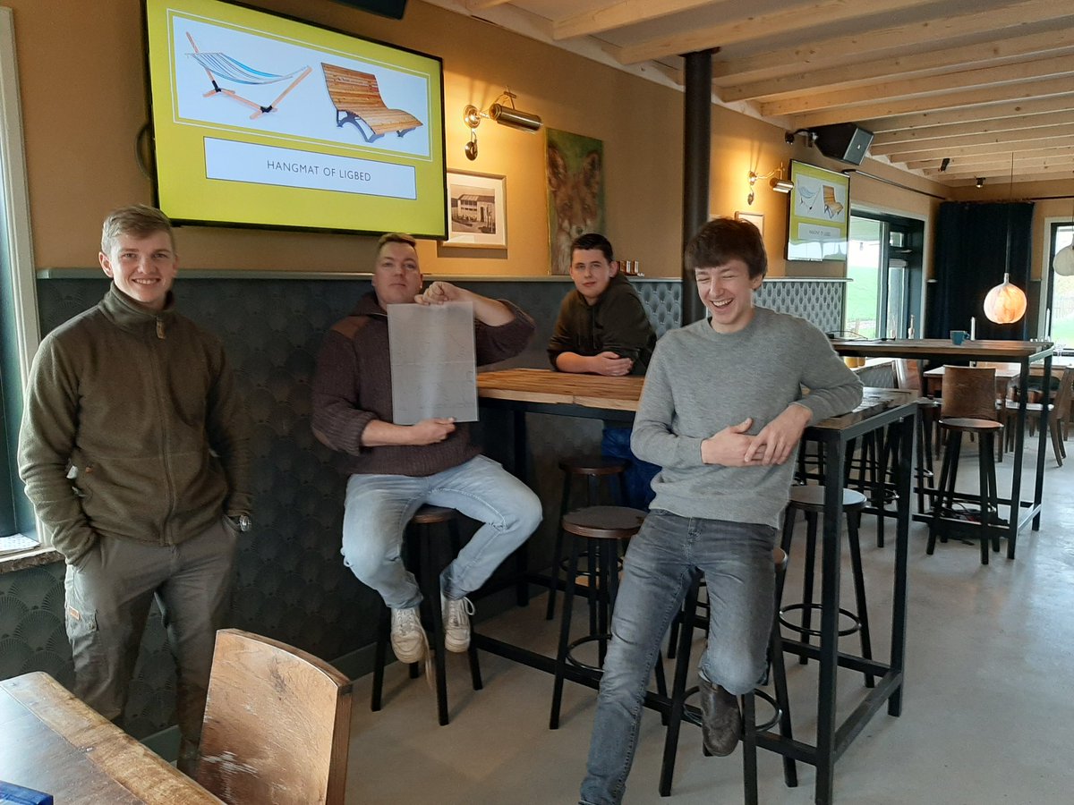 HinkePietersma's tweet photo. #nachtbeleving aan de Waddendijk! Waddenherberg @TheFriezinn Mooi! #nachttuin in wording. Project Wad een Nachtleven. Met dank aan studenten @NordwinCollege @fmf_frl https://t.co/sdvfWwSPMr