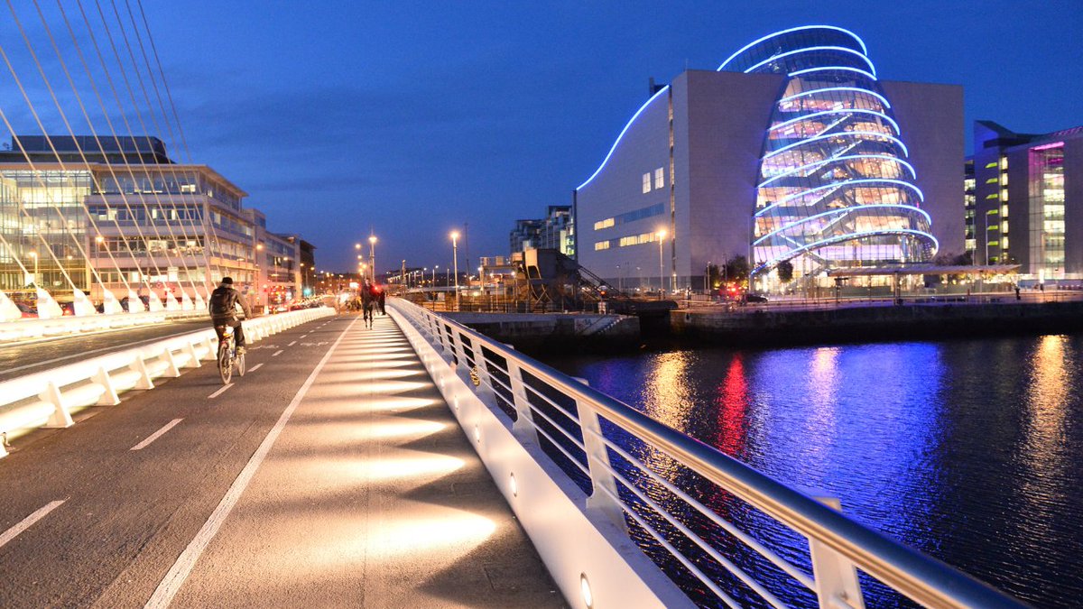 TheCCD's tweet photo. We’ll be lighting up blue tonight for #WorldDiabetesDay - the world’s largest diabetes awareness campaign reaching a global audience of over 1 billion people in more than 160 countries. Find out more here: https://t.co/uaZgRei27h @IntDiabetesFed https://t.co/sYessVg2eQ