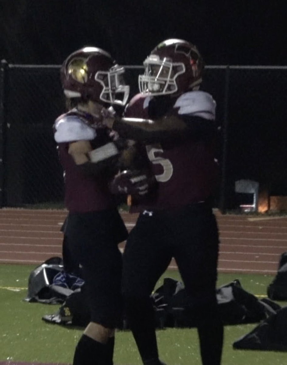 GSV_STL's tweet photo. #5 FRANCIS HOWELL
#1 DE SMET (@MaxPreps #10)
Vikings hang with Spartans
Full game highlights⬇️
📺 https://t.co/thQRO2fpVO https://t.co/l2H5rsEFBf