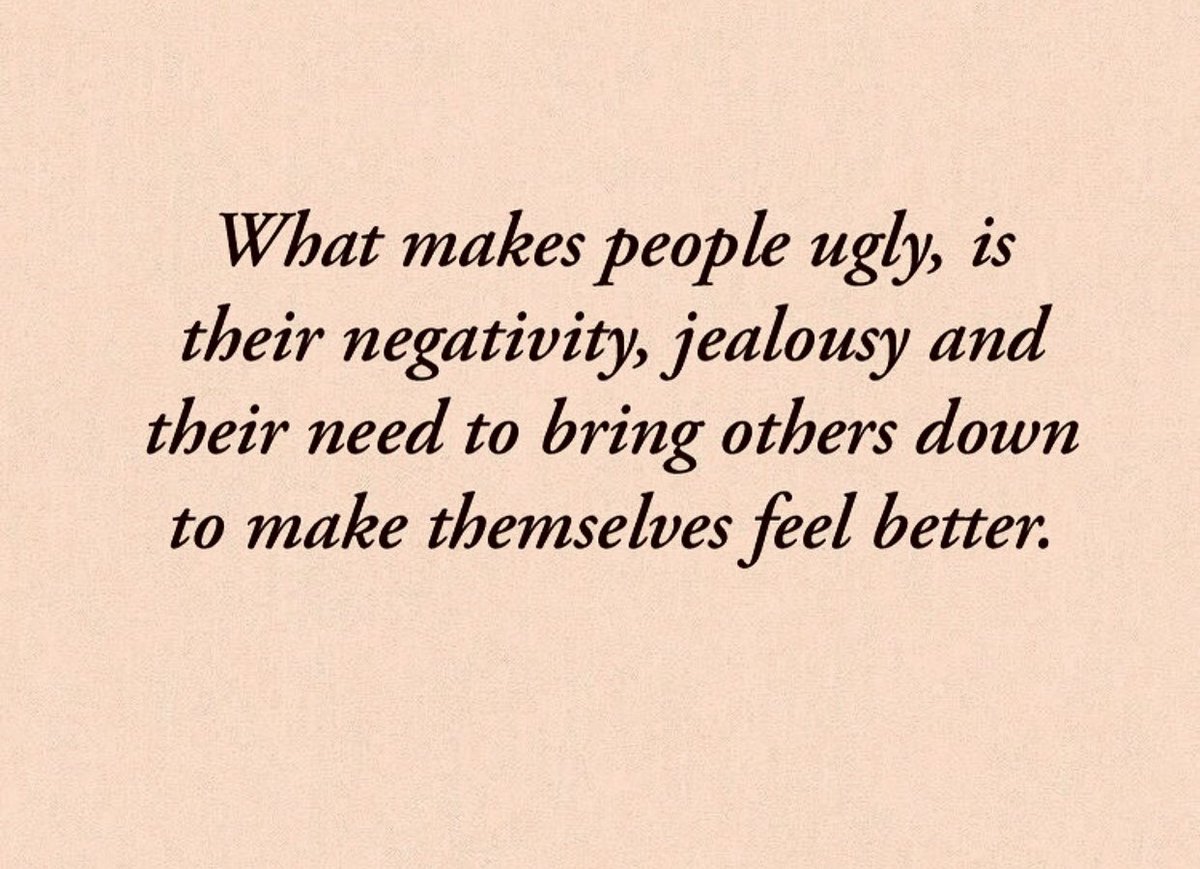BitterTrueWords's tweet photo. What makes people ugly.. https://t.co/GvGyNT8JHJ